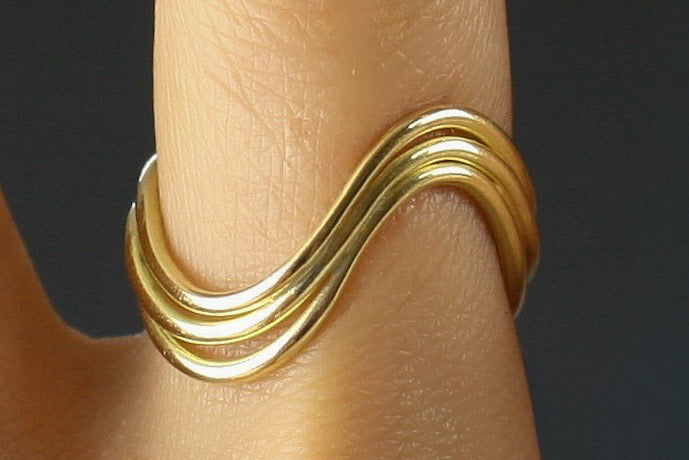 Gold Wave Ring