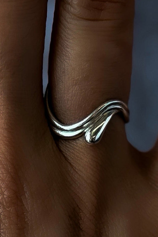 Silver Droplet Ring | Naiad