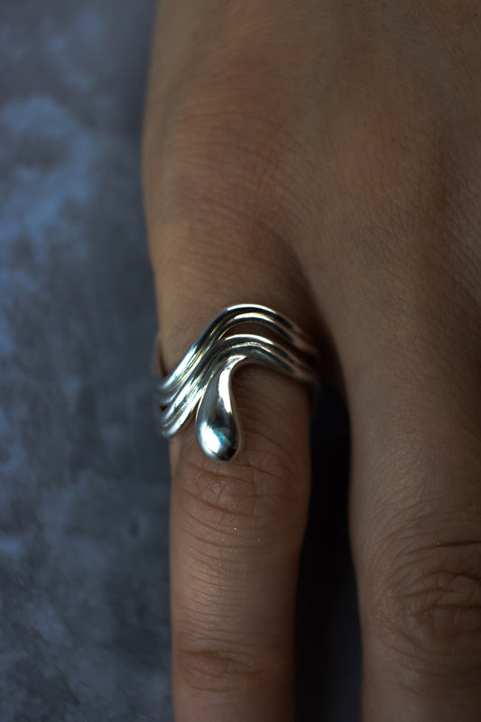 Droplet Silver Ring | Selkie